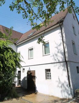 *** Geräumiges Wohnhaus mit großer Terrasse, Scheune & Garage *** - Cleebronn