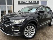 VW T-Roc, 1.5 TSI Sport Sport, Jahr 2021 - Königsfeld (Schwarzwald)