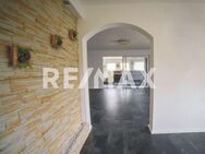 RE/MAX: Top Preis-/ Leistungsverhältnis! Einfamilienhaus in super Lage! - Villingen-Schwenningen