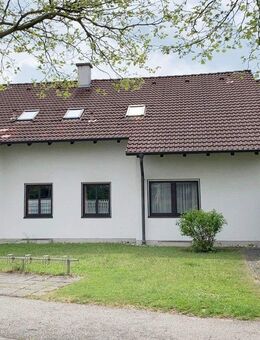Atttraktive 3,5 Zimmer EG Wohnung mit Garten und TG-Stellplatz - Waldkraiburg