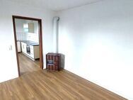 3-Zimmer-Wohnung auf 54 m² mit kleiner Terrasse und Süd-Balkon in ruhiger Stadtrandlage am Schirmitzer Weg in Weiden zu vermieten - Weiden (Oberpfalz) Zentrum