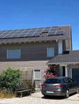 Miete auf Zeit: Hochwertiges Einfamilienhaus mit Einliegerwohnung und tollem Garten in Eiselfing - Eiselfing