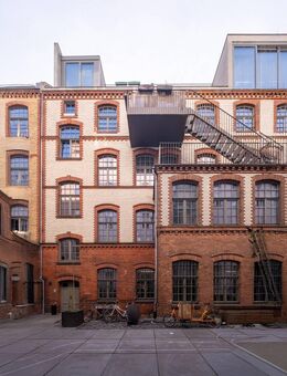 Kapitalanlage: Gewerbefläche im Erdgeschoss eines kernsanierten Fabrikgebäudes am Maybachufer in Berlin-Neukölln - Berlin