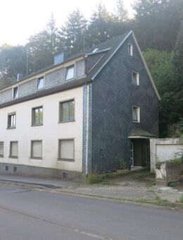 Doppelhaus mit 6 Wohnungen zu verkaufen - Wuppertal