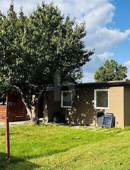 WOHNEN IM FREIZEITPARK AM TEICH - Tespe