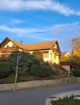 Freistehendes Einfamilienhaus mit großem Grundstück in toller Lage ! - Auggen