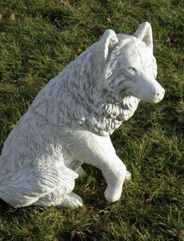 Wolf sitzend Betonfigur 68 cm hoch NEU - Hergisdorf