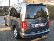 VW Caddy Maxi 1,4 TGI CNG DSG NAV AHK ALU KAM 1HD - Bergneustadt