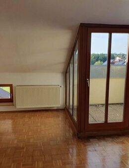 Bezugsfreie 2-Zi.-Dachterrassen-ETW in ruhiger Wohnlage in der Stadt Plattling! - Plattling