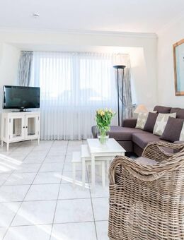 Einmalige Gelegenheit ! Exklusive Penthouse-Wohnung mit 31 qm Dachterrasse im Herzen von Westerland - Sylt