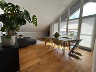 Saniert! Stilvolle 4-Zimmer-Wohnung mit Balkon, Keller und Parkplatz in Plochingen - Plochingen