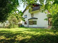Ruhe und Idylle auf einem besonders großen Grundstück! Doppelhaushälfte in Waldtrudering - München