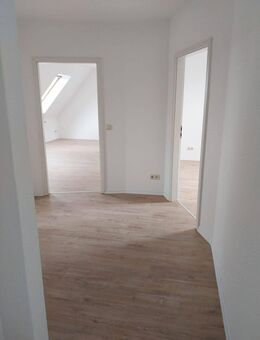 3-Zimmer-Wohnung mit viel Platz im Dachgeschoss - Ostrau