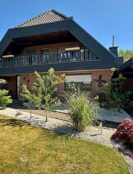 Einfamilienhaus mit Pool und großem Grundstück in ruhiger Lage von Hesel - Hesel