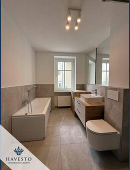 Frisch sanierte 96?m²-Wohnung mit zwei Balkonen, luxuriösem Bad & neuer Einbauküche! - Magdeburg