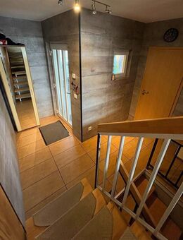 Ihr Familiennest - Reihenhaus mit Garten, Einbauküche und Aquarium - Solingen (Klingenstadt)