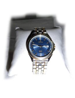 Blaue Junghans Armbanduhr - Nürnberg
