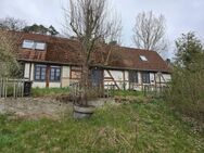 Große Doppelhaushälfte mit Potenzial - Lindholz