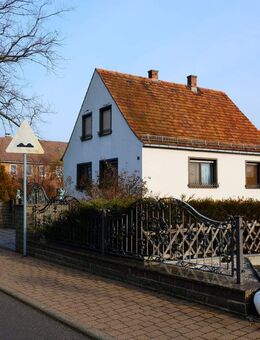 Stopp: Wohnen, Arbeiten, Generationswohnen - vielfältig nutzbares Anwesen in Stauchitz! - Stauchitz