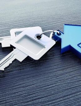 In Renovierung: Zwei Zimmer mit Garage - Deggendorf