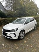 Grandland PlugInHybrid Elegance „Werksgarantie“ in 48249