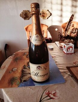 Champagner zu verkaufen - Ludwigshafen (Rhein)