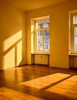 Sandstraße * Zentrumsnah * Einbauküche * Wanne * Keller - Schwerin