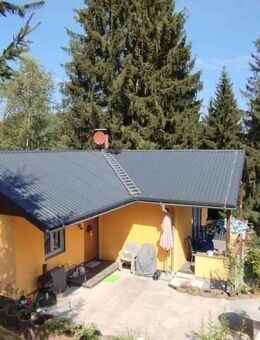 Wohnbungalow in ruhiger Waldlage in Allersdorf, A71 - Herschdorf