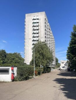 Kleine Wohnung mit Balkon und Stellplatz in Saarbrücken-Güdingen - Saarbrücken