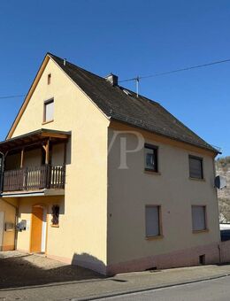 Attraktive Erdgeschosswohnung (3ZKB) mit EBK, Wintergarten & Garage im Stadtteil Oberstein !!! - Idar-Oberstein