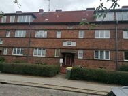 2 Raum-Wohnung im 1. OG in ruhiger Lage von Güstrow - Güstrow Zentrum