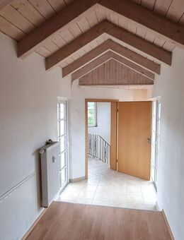 DG Wohnung mit 2 Balkone im Hofbauernhaus (Whg. 2 EG) - Ebensfeld