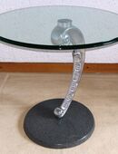 Schöner, stilvoller Glastisch in 65779