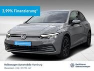 VW Golf, 1.5 VIII eTSI Life, Jahr 2020 - Hamburg