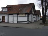 Fachwerkhaus inkl. 5 Garagen - Schladen-Werla