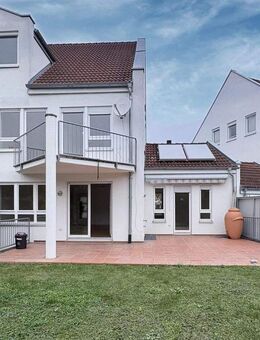 Charmantes Reihenhaus am Ulmer Kuhberg - großzügig, hell und mit Gartenidylle - Ulm