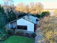 Großes Baugrundstück oder Sanierungsbedürftiges Einfamilienhaus direkt am Fluss - Pinneberg