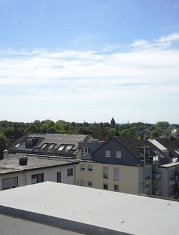 4 1/2 Zi.-Maisonette-Whg. mit 2 Bädern, TG-Stellplatz + Blick über Leverkusen-Schlebusch! - Leverkusen