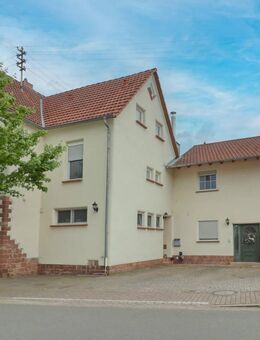 MG - Lukrative Kapitalanlage: Mehrfamilienhaus mit Anbau in Queidersbach - Queidersbach