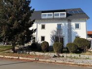 RESERVIERT! Modernes, großes 2-Familienhaus in guter Wohnlage, 1 Garage, 2 Stellplätze, 91056 Erlangen-Frauenaurach - Erlangen