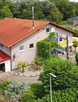 Vielseitiges Wohn- und Geschäftshaus in Buggingen - stilvoll wohnen und arbeiten unter einem Dach - Buggingen