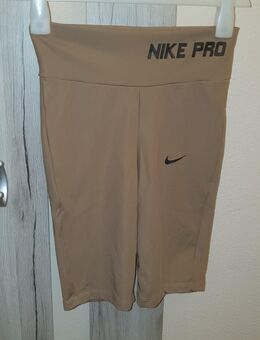 Nike pro Kurze Leggings größe M (38-40) - Darmstadt