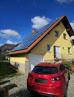 Einfamilienhaus mit Photovoltaikanlage, Kaminofen und Terrasse - Nünchritz