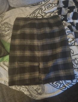 Rock von Esprit 42/44 neuwertig - Bünde