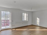 NEU SANIERT !!! Appartement mit Balkon in ruhiger Lage von Döbeln zu vermieten !!! - Döbeln