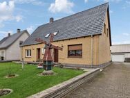 Gemütliche Doppelhaushälfte in verkehrsgünstiger, zentraler Lage Flensburgs: Verkauf mit Rückmiete - Flensburg