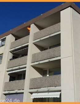 1 7 7. 0 0 0,- für 2 Zimmer 5 4 qm Wohnung mit wettergeschützten BALKON in TOP Lage - Stein (Bayern)