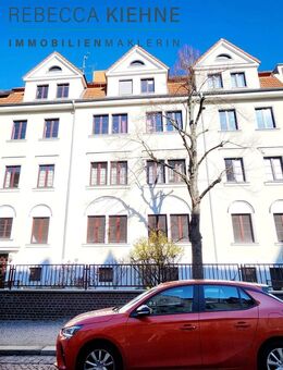 Exklusive Wohnung in Halle mit 6 Zimmern, Stellplatz und Balkon - Halle (Saale)