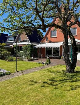 Geräumiges Einfamilienhaus in zentraler Lage von Husum-Nordsee - Husum (Schleswig-Holstein)