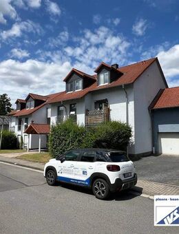 Modernes Mehrfamilienhaus mit 10 Einheiten-Balkone, Garagen, Top-Rendite! - Söhrewald